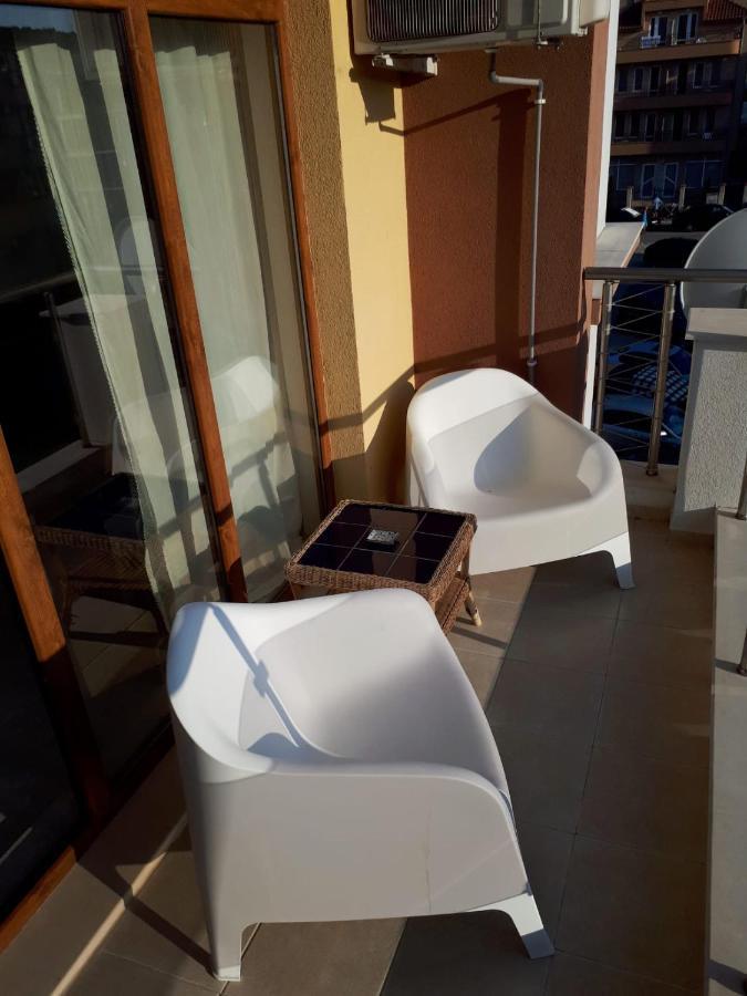 Obzor Tatyana Apartaments Bonjour エクステリア 写真